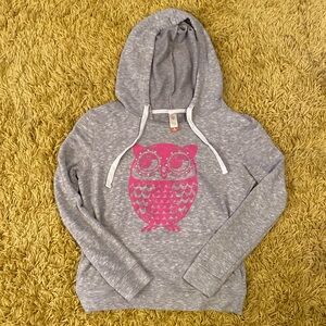 Owl hoodie with side pockets